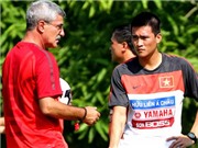 Bóng đá anh, ngoại hạng anh, lịch thi đấu euro 2012, Sự kiện Công Vinh xin rút khỏi ĐTQG: “Dịch” rút lui